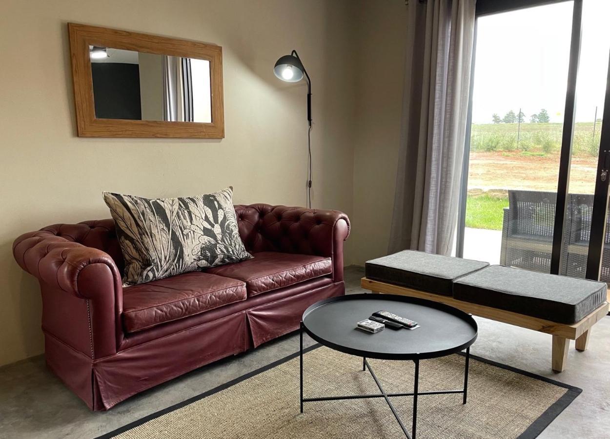 The Goodland Cottages Champagne Valley ภายนอก รูปภาพ
